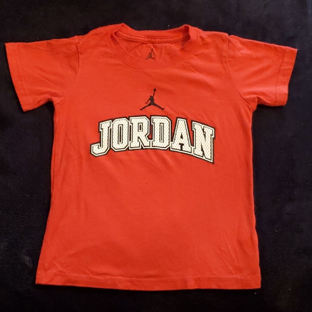 Boys top